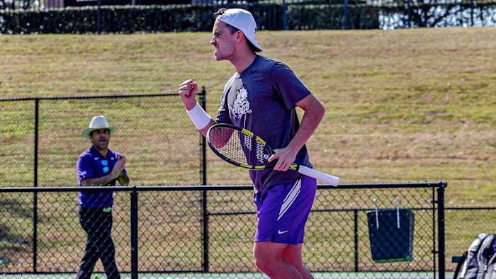 2022_TCU_UM_MTEN_1793